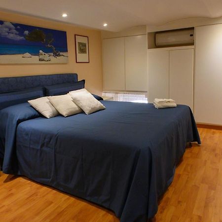 Apartment Roma Deluxe Екстериор снимка